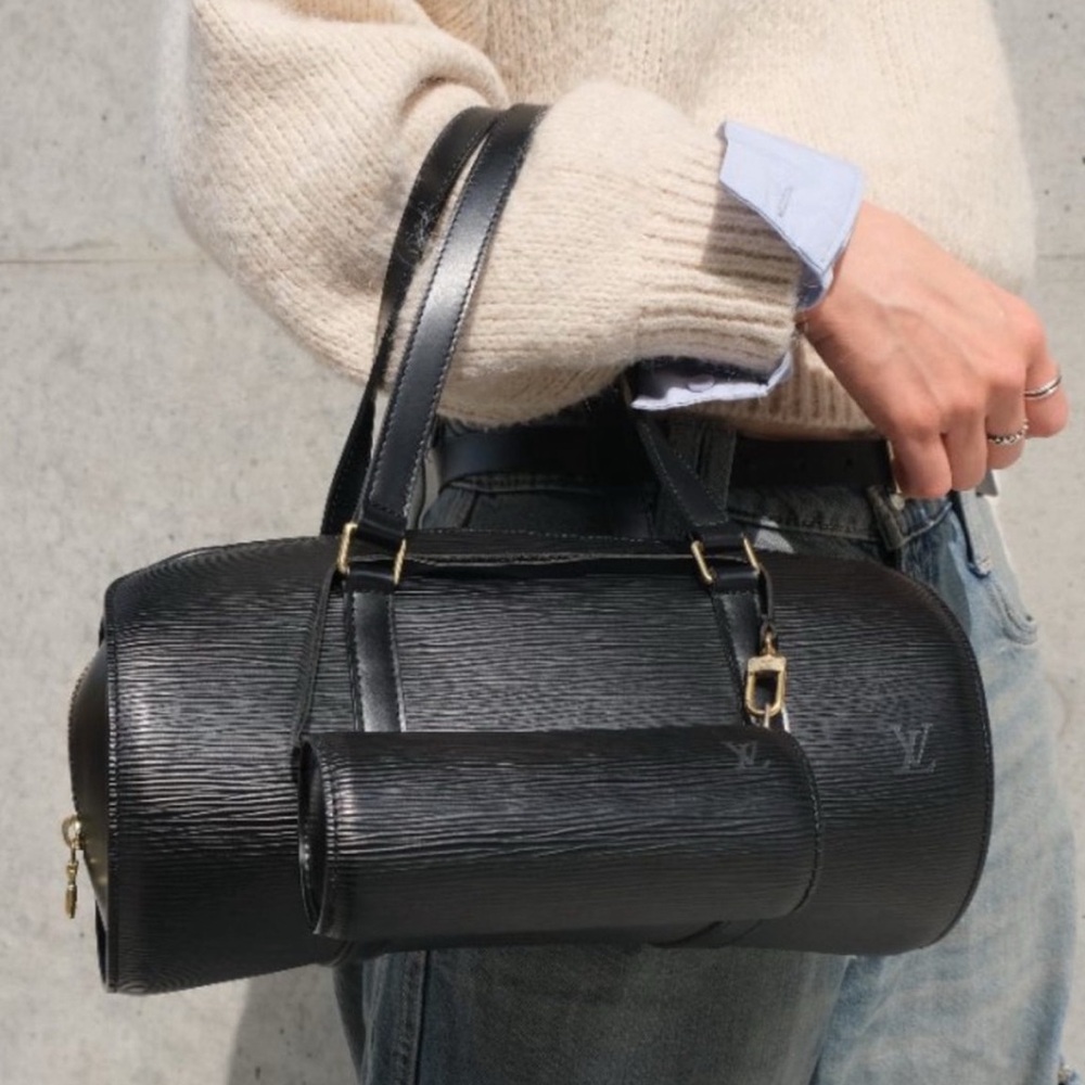 Authentic Louis Vuitton black Epi Soufflot with baby